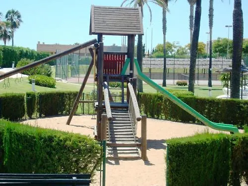Islantur Las Americas 0*, Islantilla Spain
